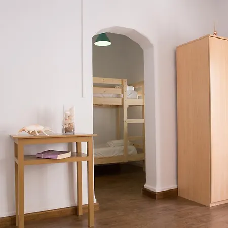 Ibiza Gæstehus 2*